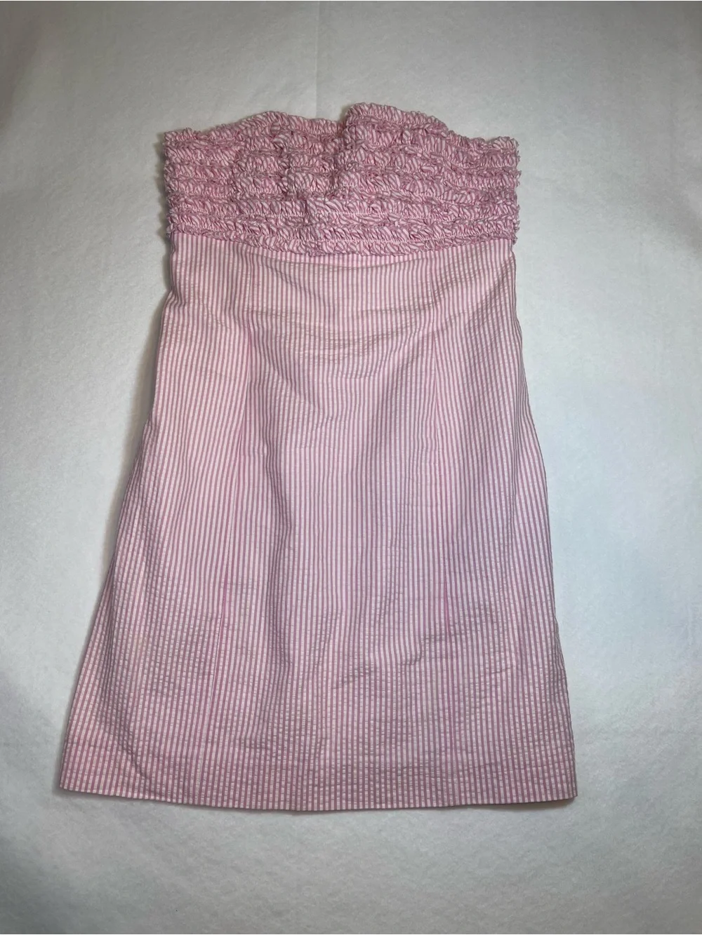 Lilly Pulitzer Pink Seersucker Strapless Smocked Bow Back Dress Size 8 - Picture 2 of 7